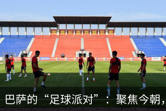 巴萨的“足球派对”：聚焦今朝，阿尔瓦雷斯的故事先搁置